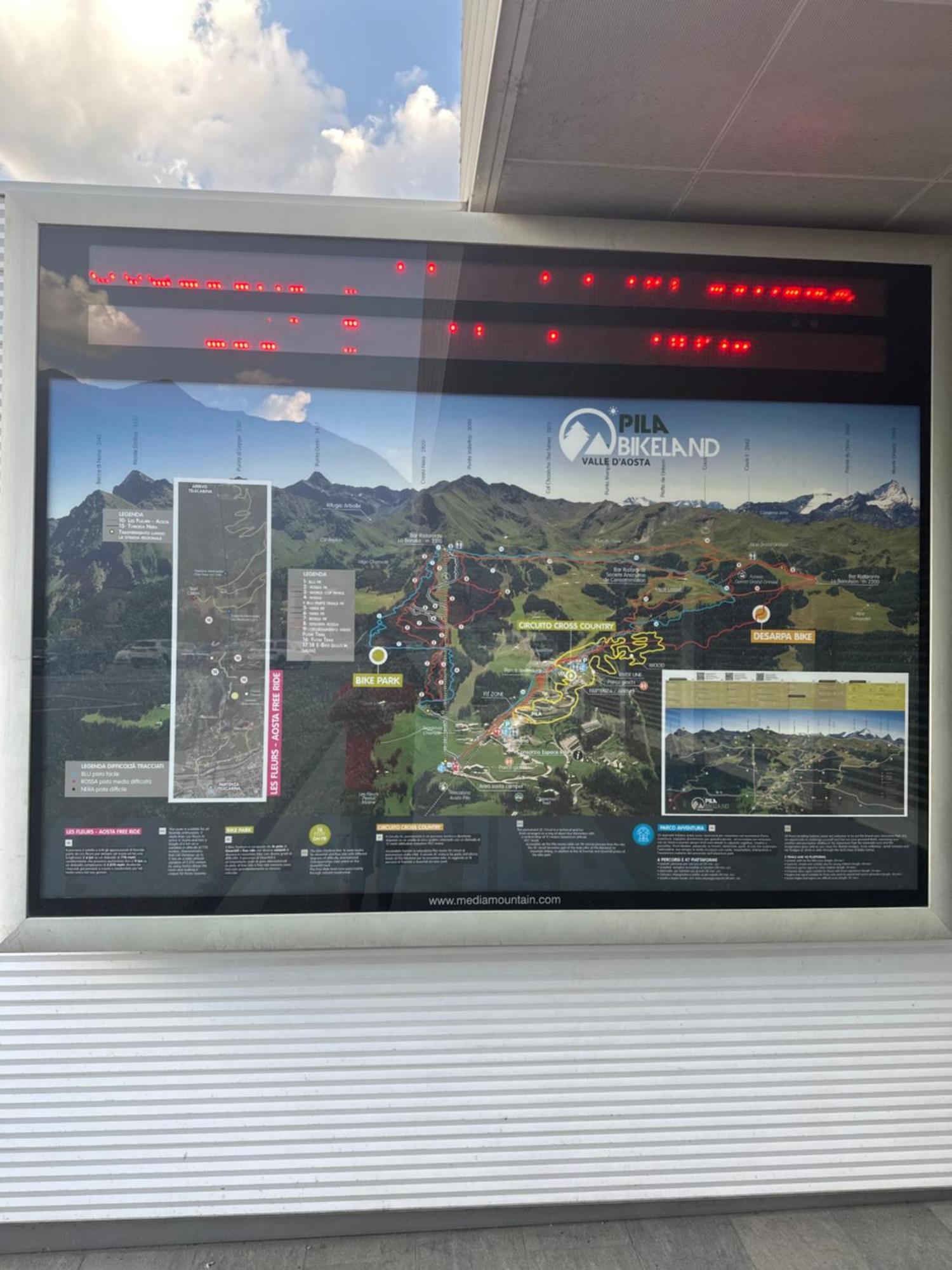 Aosta Center Holidays Apartments Dış mekan fotoğraf